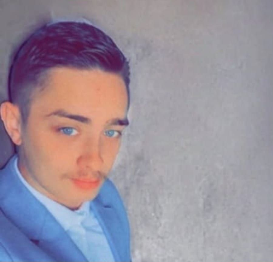 Profil de Joffrey, 36 ans, Annonce gay à Profondeville (Namur)