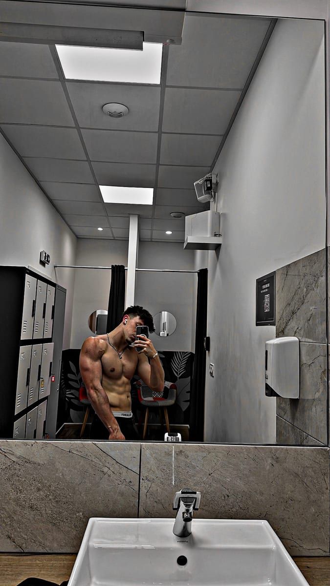 Profil de Djody, 33 ans, Annonce gay à Bièvre (Namur)