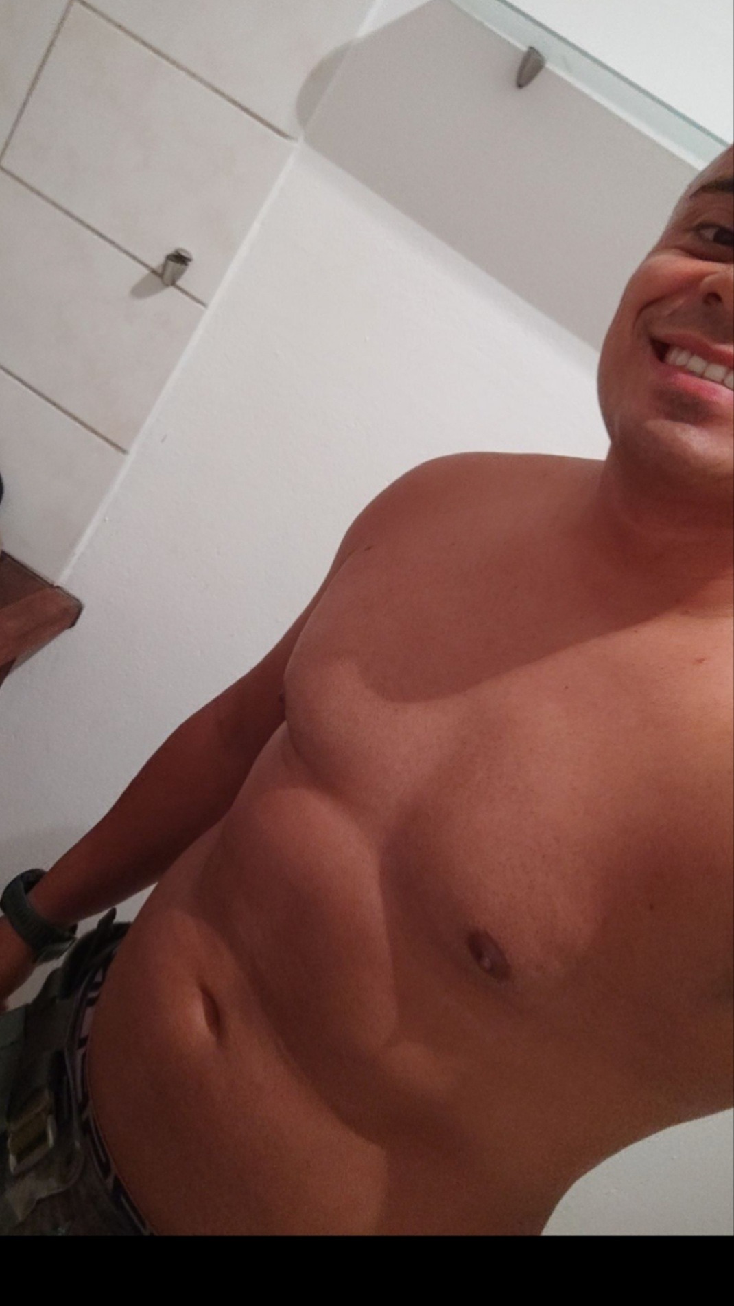 Profil de Jun, 45 ans, Annonce gay à Viroinval (Namur)