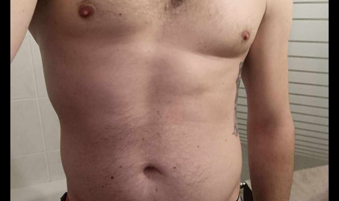 Santino - Annonce gay à Couvin Profil de Santino, 33 ans, Annonce gay à Couvin (Namur)