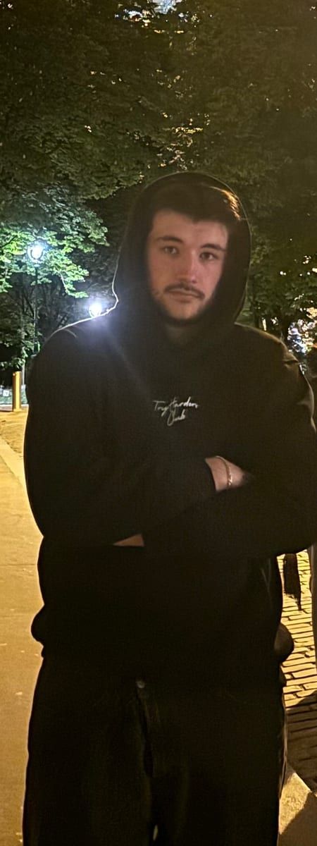 Profil de Tian, 24 ans, Annonce gay à Onhaye (Namur)