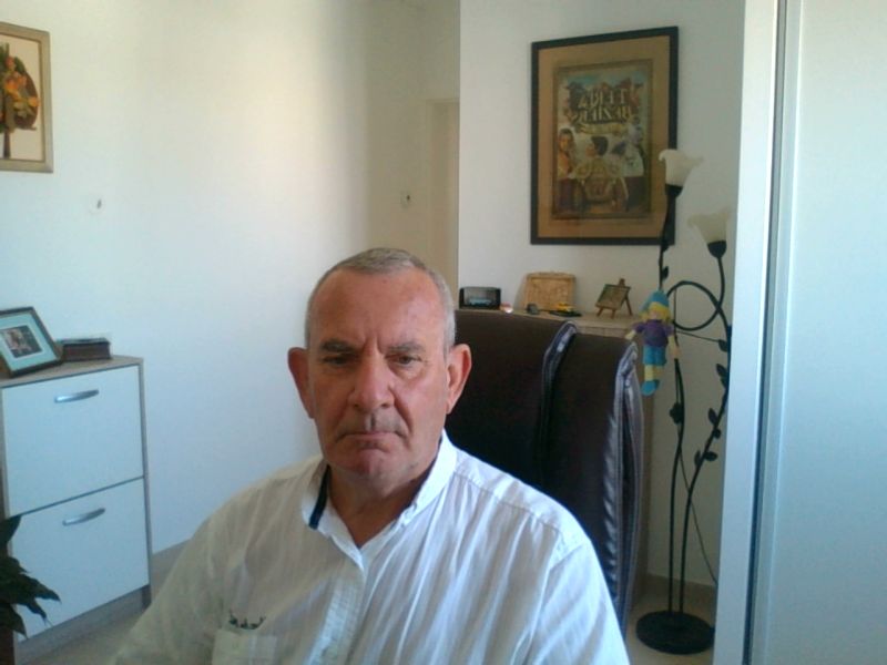 Aymerik - Annonce gay à Assesse Profil de Aymerik, 41 ans, Annonce gay à Assesse (Namur)