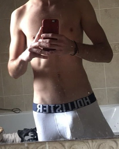 Profil de Maé, 42 ans, Annonce gay à Mettet (Namur)