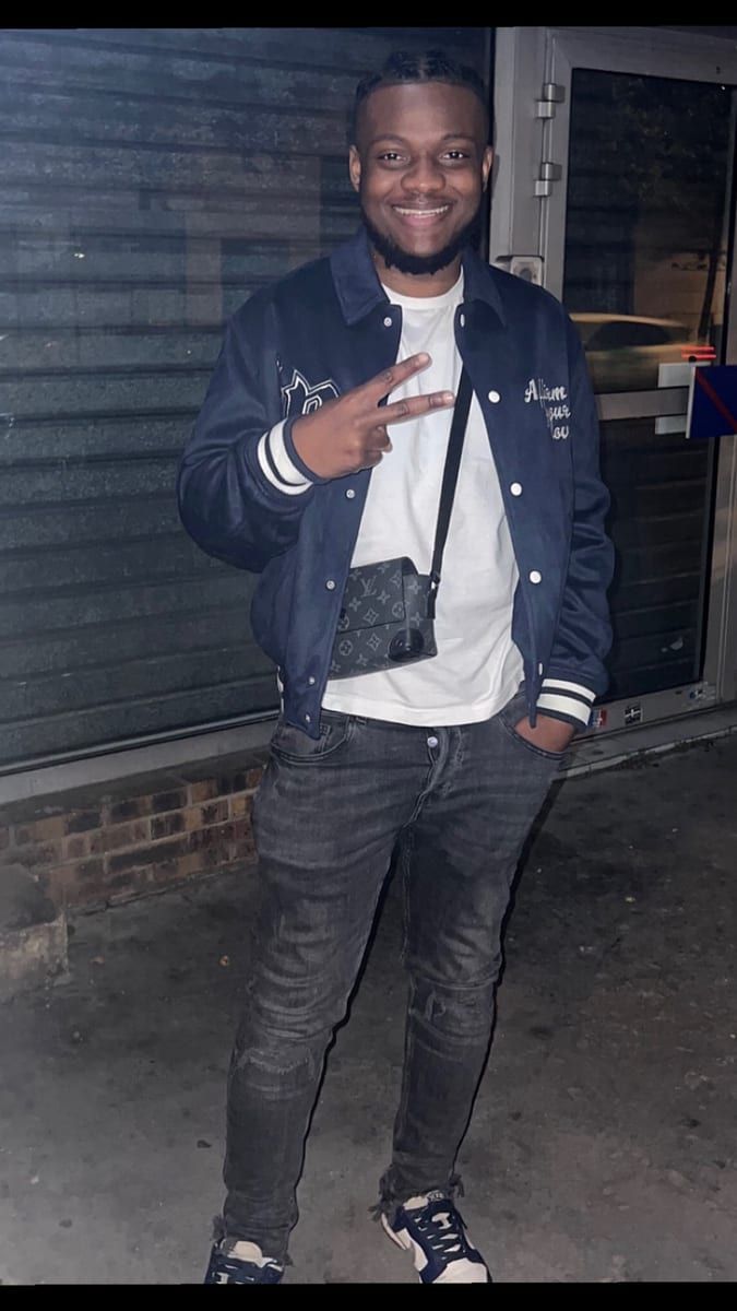 Profil de Ericson, 42 ans, Annonce gay à Doische (Namur)