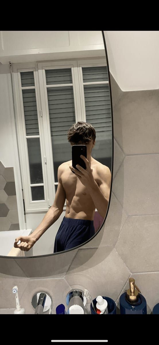 Profil de Thesee, 45 ans, Annonce gay à Florennes (Namur)